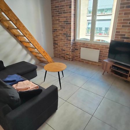 Joli Apparemment Type Loft Cavaillon Exterior foto