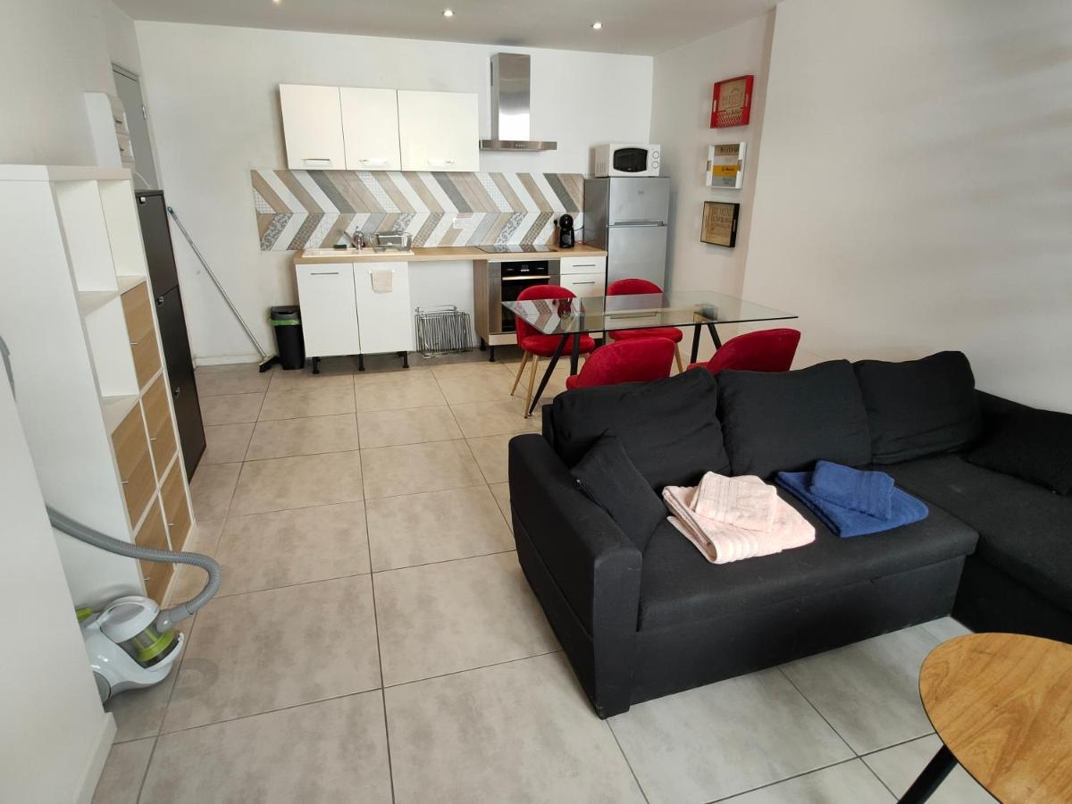 Joli Apparemment Type Loft Cavaillon Exterior foto